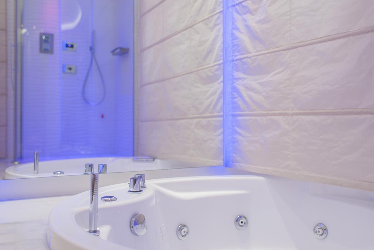 Lux Suites In Roma Esterno foto
