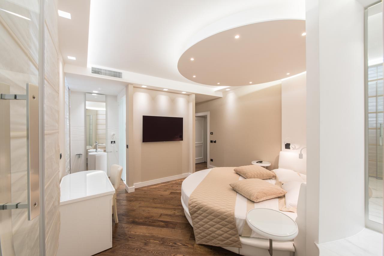 Lux Suites In Roma Esterno foto