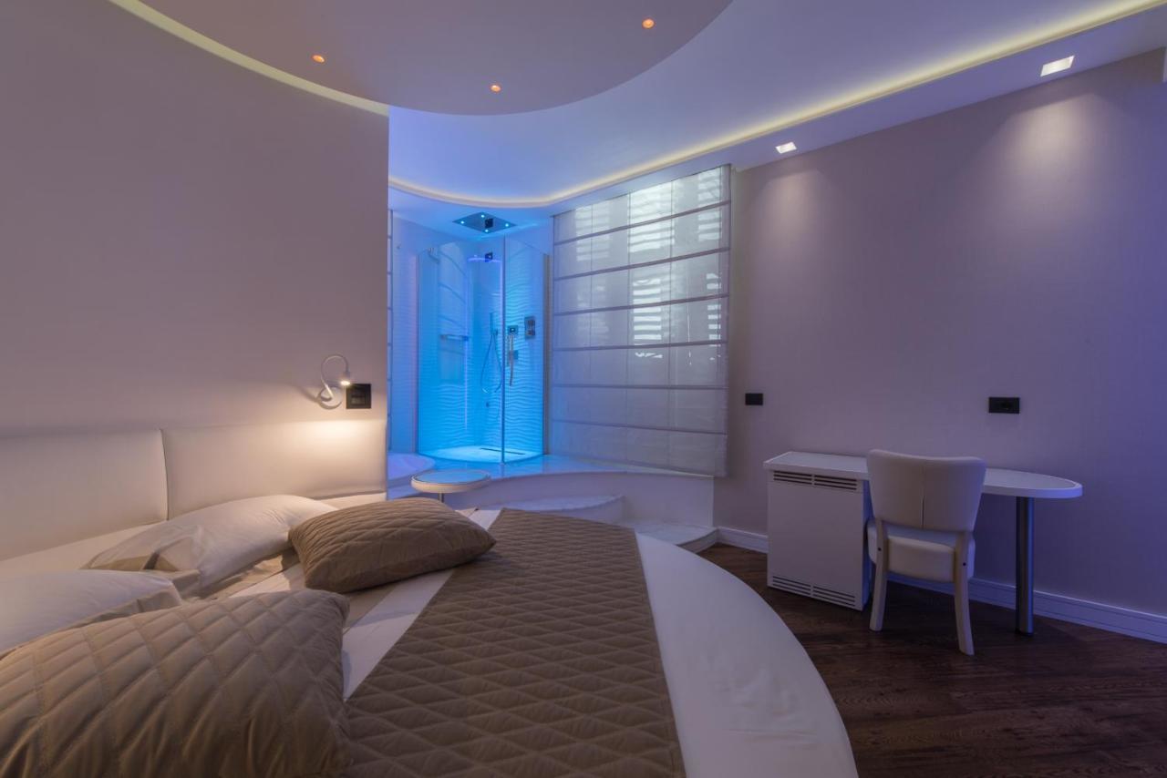 Lux Suites In Roma Esterno foto