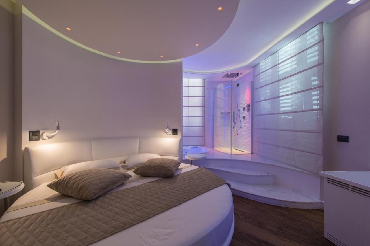 Lux Suites In Roma Esterno foto